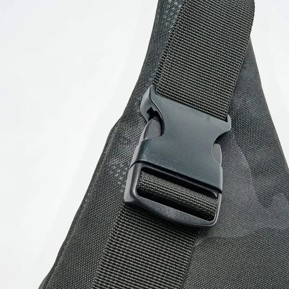 LEONE 1947 Estuche Camoblack Negro Unisex Adulto