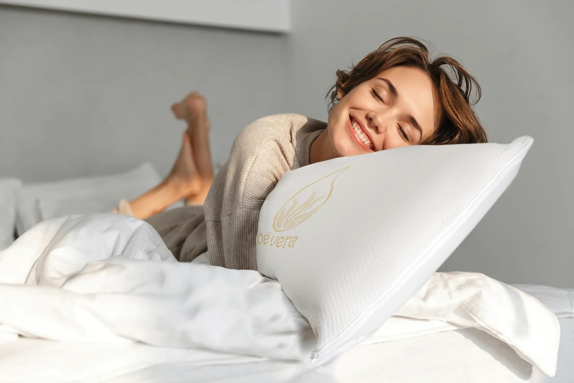 Suave Luna Almohada con memoria de forma Aloe Vera | 70 x 40 cm - Belnou
