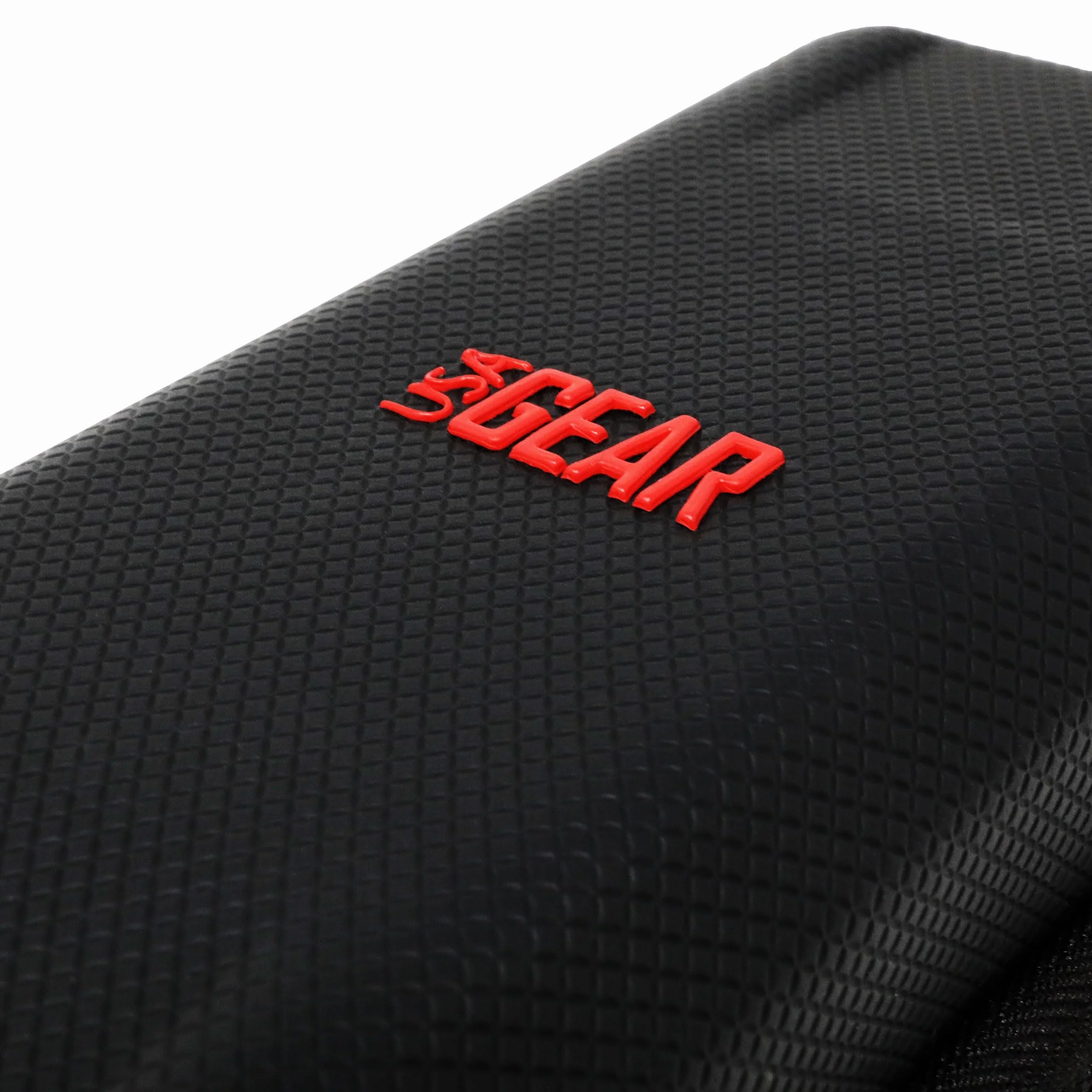 USA Gear Funda para Dardos - Estuche 3 Dardos de Punta Blanda con Compartimento Puntas de Plástico, 12 Ranuras Plumas, Varillas y Otros Accesorios - Diseño de Espuma con Cierre Seguridad (Rojo)