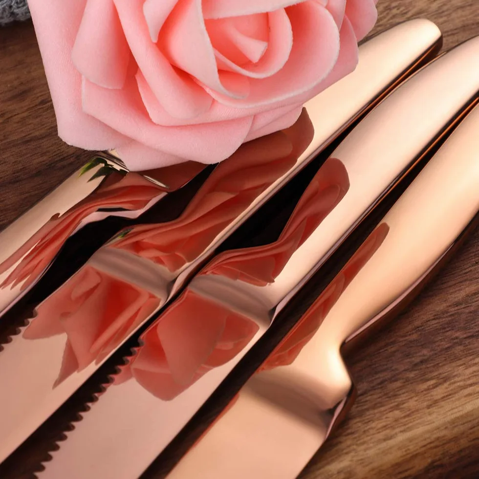 Bisda Juego de 6 Cuchillos de Carne Oro Rosa serrado Steak Knives Acero Inoxidable Sierra Cuchillo para Carne 22cm de Largo Cuchillos de Mesa Cuchillos de Cocina lavavajillas Seguro