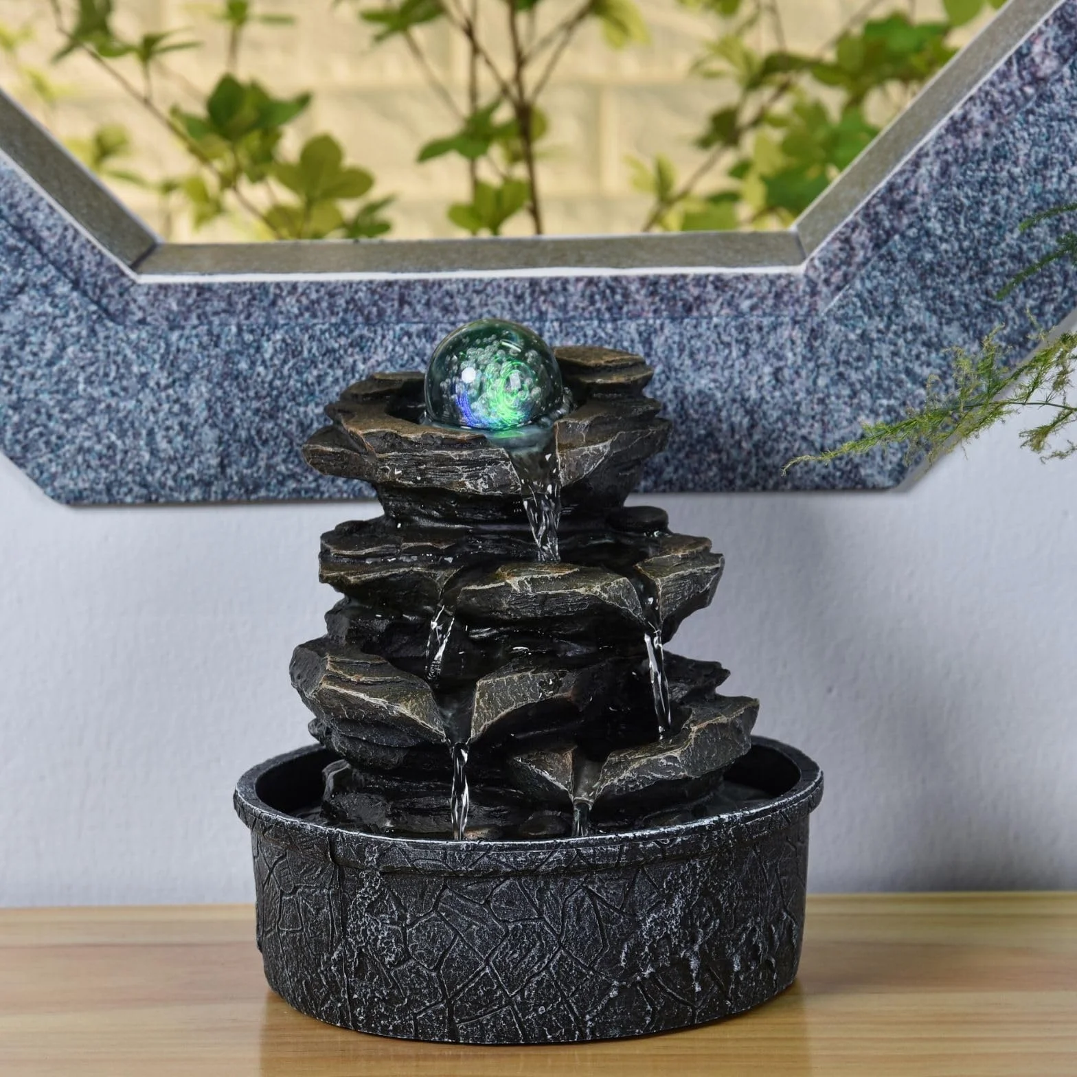 Fuente de poliresina ZenLight Little Rock, marrón oscuro, 20 x 20 x 23 cm