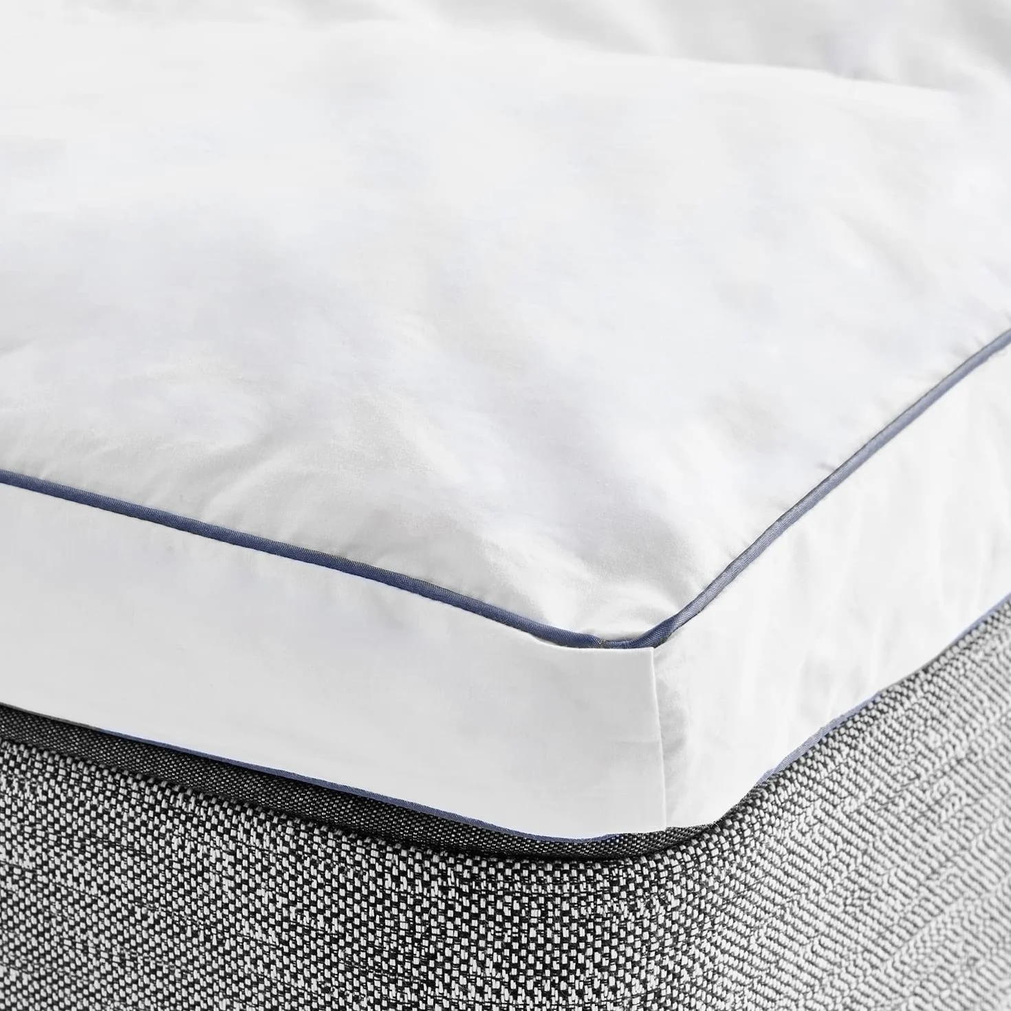 Pikolin Home - Topper de plumón 100% Natural y Transpirable | 90 x 190 cm | 5 cm | Sobrecolchón | Sensación de ingravidez | Confort Hotel de Lujo | Maximiza la sensación de Confort | KIOTO