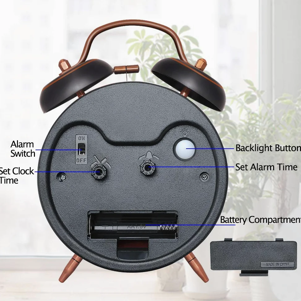 Peakeep Reloj despertador retro de 4.5 pulgadas, funciona con pilas, doble campana (negro con árabe)