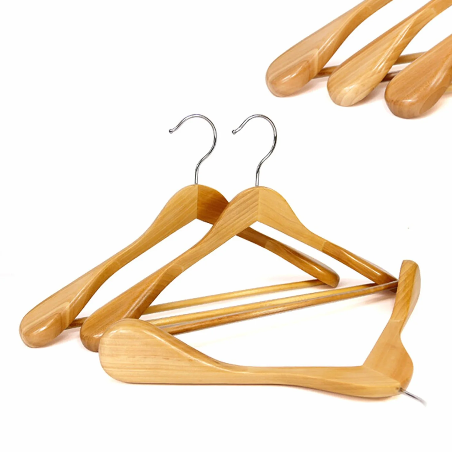 6 Perchas de Madera Con Barra de Pantalones Antideslizante - Naturaleza Perchas Para Abrigos, Trajes (Hombros Extra Anchos)