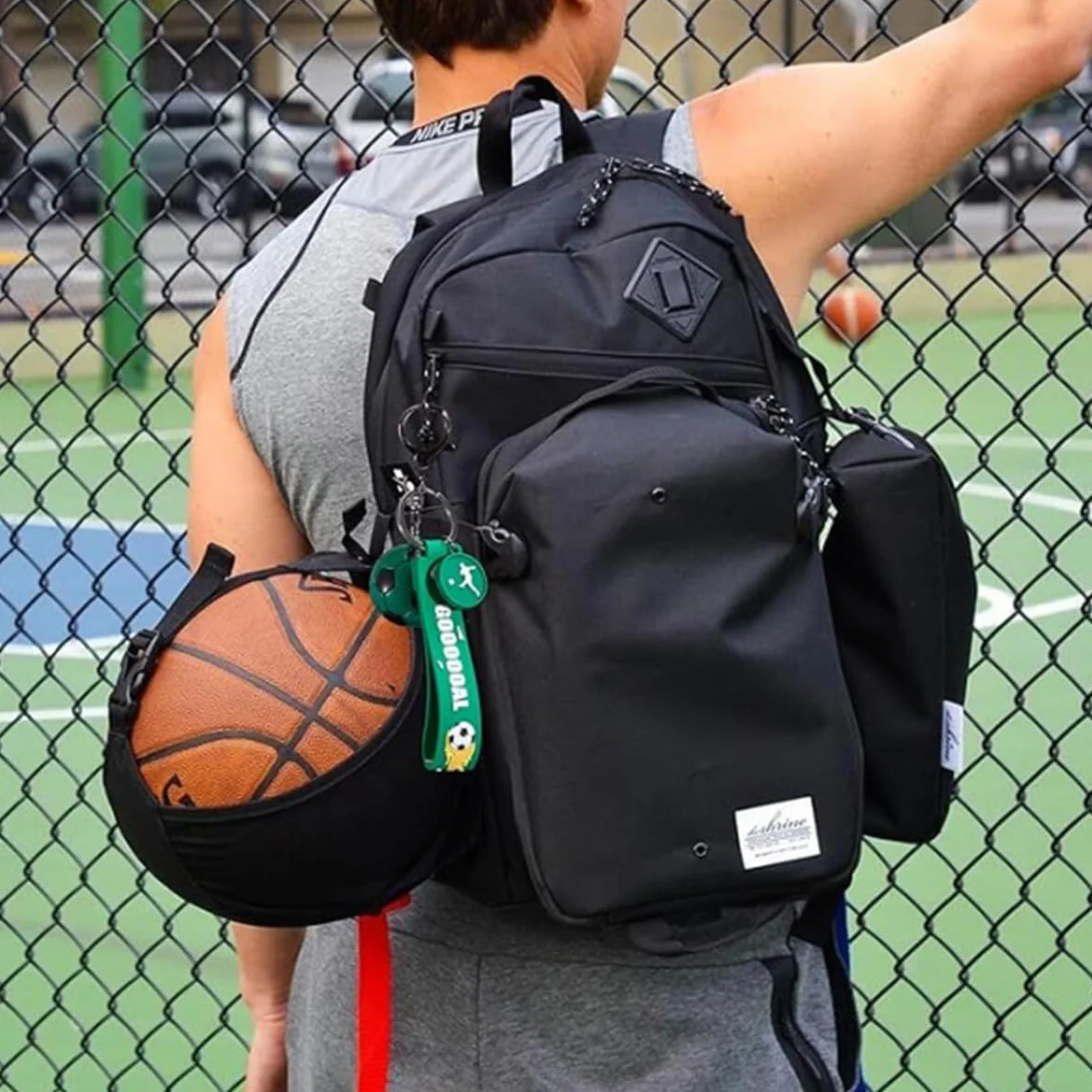 Pack de 2 Llaveros de Fútbol de Silicona Suave Negro y Verde para Adolescentes y Fanáticos