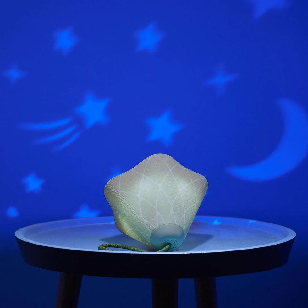 Tiny Love Boho Chic Tiny Dreamer Proyector Móvil de Bebé con Luz de Estrellas, Móvil Musical para Cuna con Relajante Luz Nocturna y Móvil Portátil para Bebé con Linterna para Llevar, 17 Melodías, 0m +
