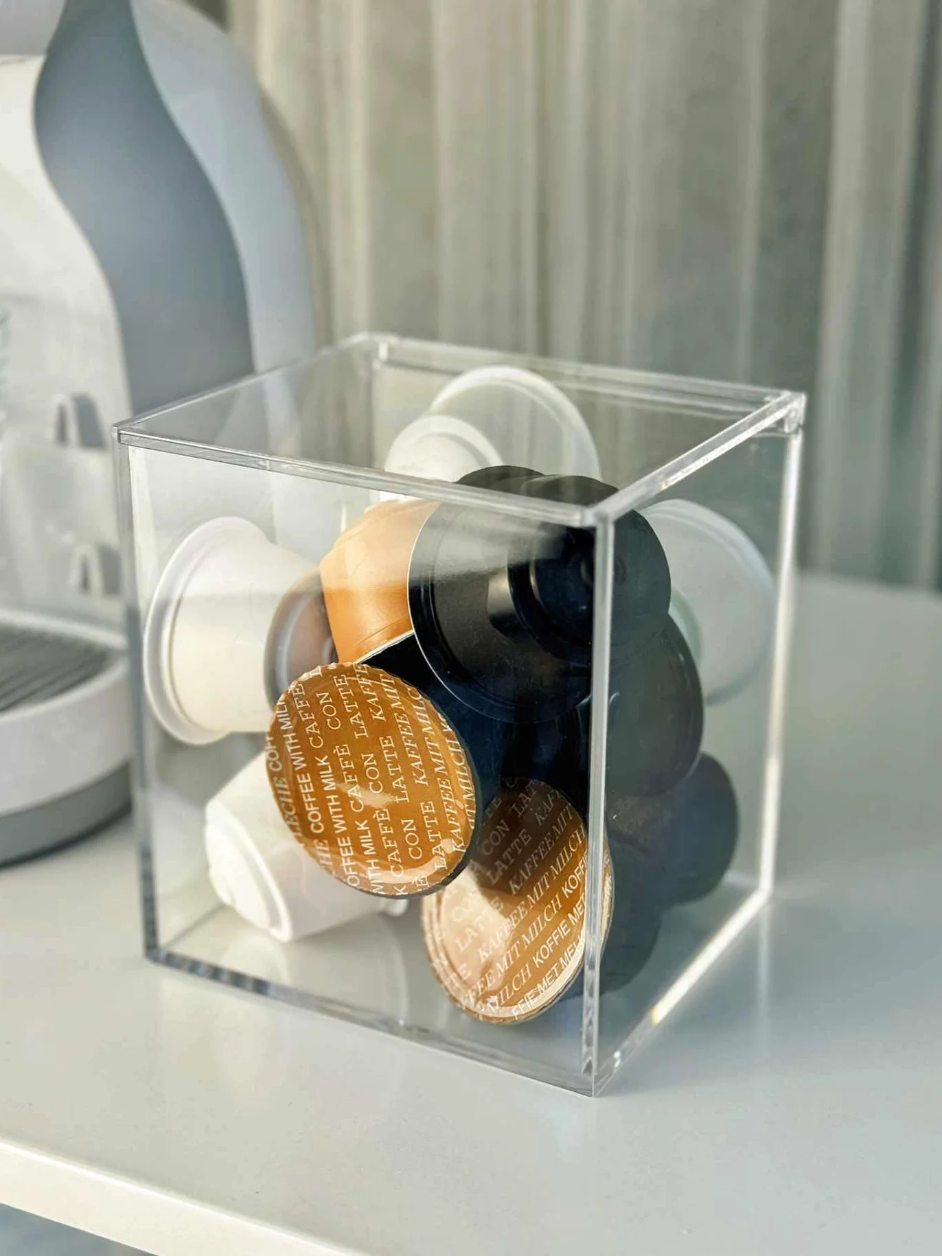 Dcasa - Portacapsulas metacrilato para capsulas nespresso o dolcegusto, Capacidad para 13 cápsulas Dolce Gusto o 40 cápsulas Nespresso