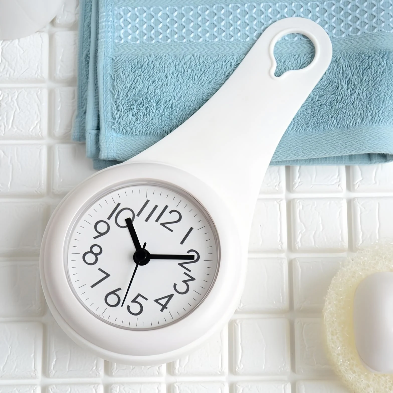 Mini Reloj de Ducha, Impermeable y Resistente a la Niebla, No-Tick Batería, Ventosa Reloj con Gancho Pequeño Agujero Sub, Cocina Hora Baño para la Vida Diaria Viajes Trabajo