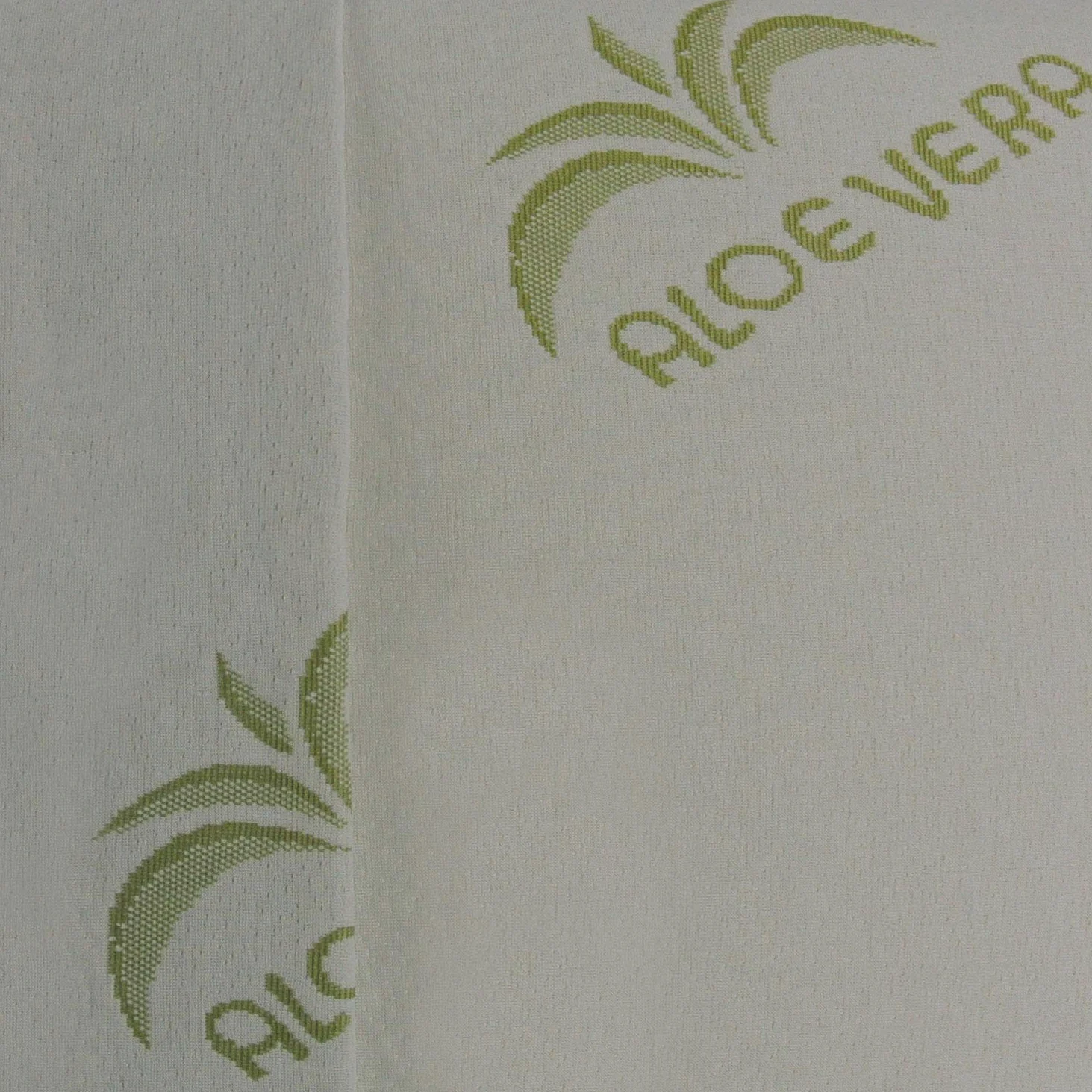 Baldiflex - Almohada de Espuma con Memoria (Forma Tradicional, Funda con extracto de Aloe Vera)