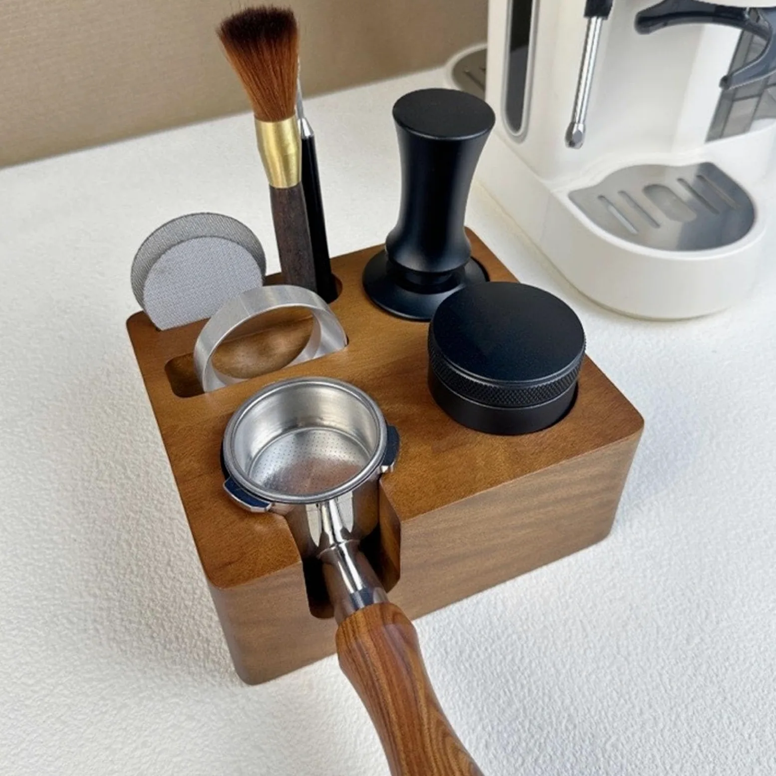 Estación de apisonamiento de espresso, soporte multifuncional de madera para café para portafiltro, manipulador y distribuidor de 58 mm
