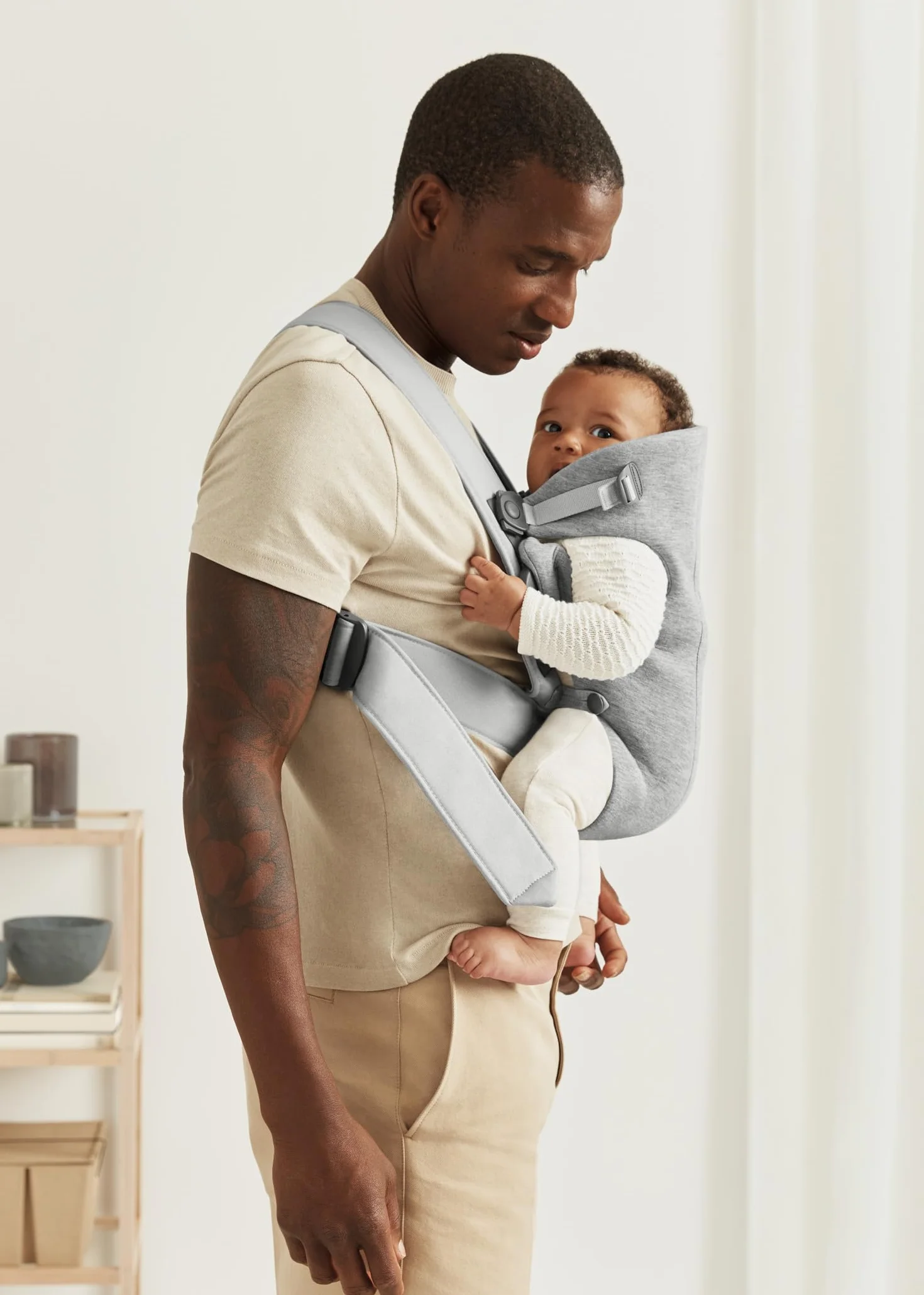 BABYBJÖRN Mochila Porta Bebé Mini, 3D Jersey, Gris Claro