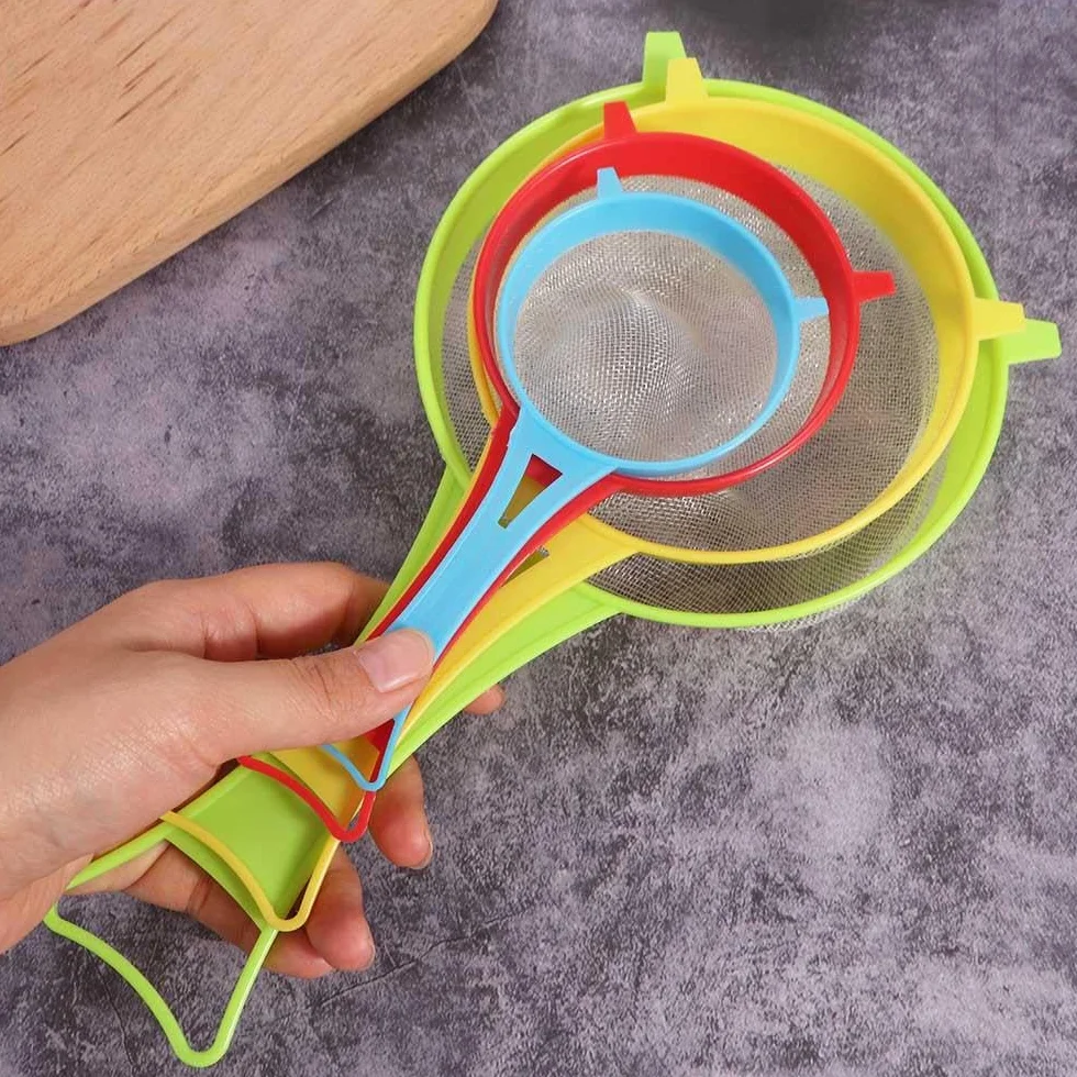Juego de 4 Coladores de Malla Fina de Plástico con Mango Largo para Harina, Leche de Soja, Yogur, Té, Jugo, Azúcar - Herramientas de Cocina Multiusos