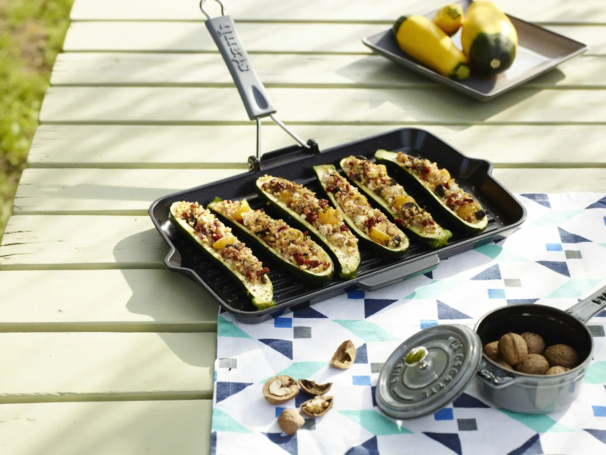 STAUB 1202223 - Plancha Rectangular con Mango de Silicona, 34 x 21 cm
