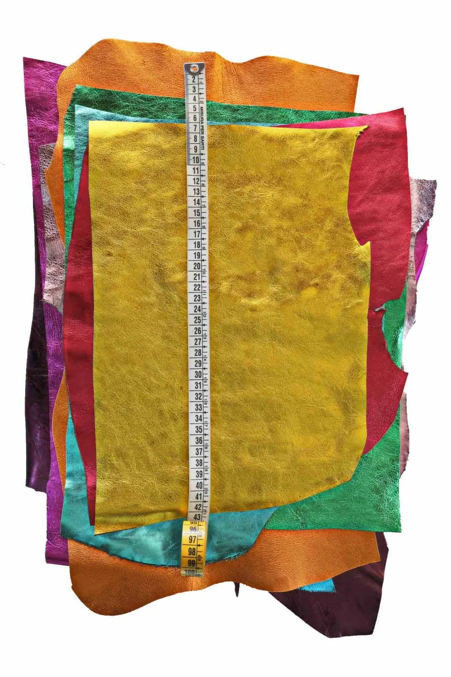 LA GARZARARA - Recortes de piel con efecto arrugado o grano - Min 25 x 20 cm Max 40 x 40 cm - 0,500 kg - Selección aleatoria para manualidades, costura y manualidades - Colores variados - B-104